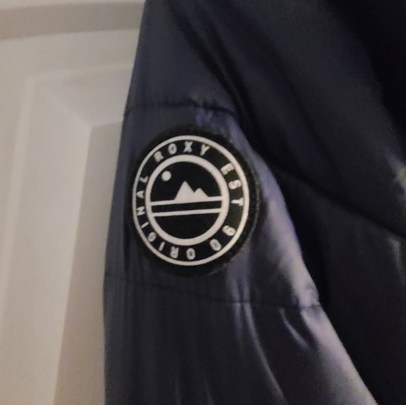 Roxy Packable Jacket - Picture 4 of 5